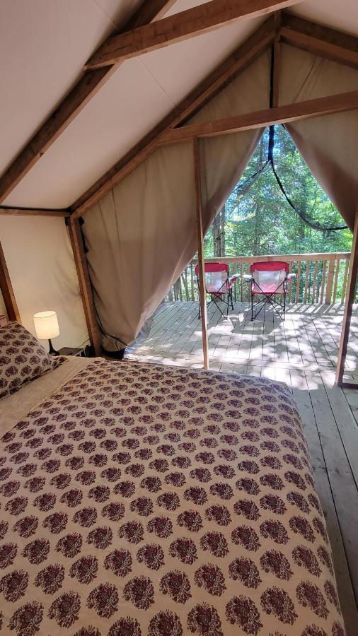 Dwight Riverside Inn Εξωτερικό φωτογραφία