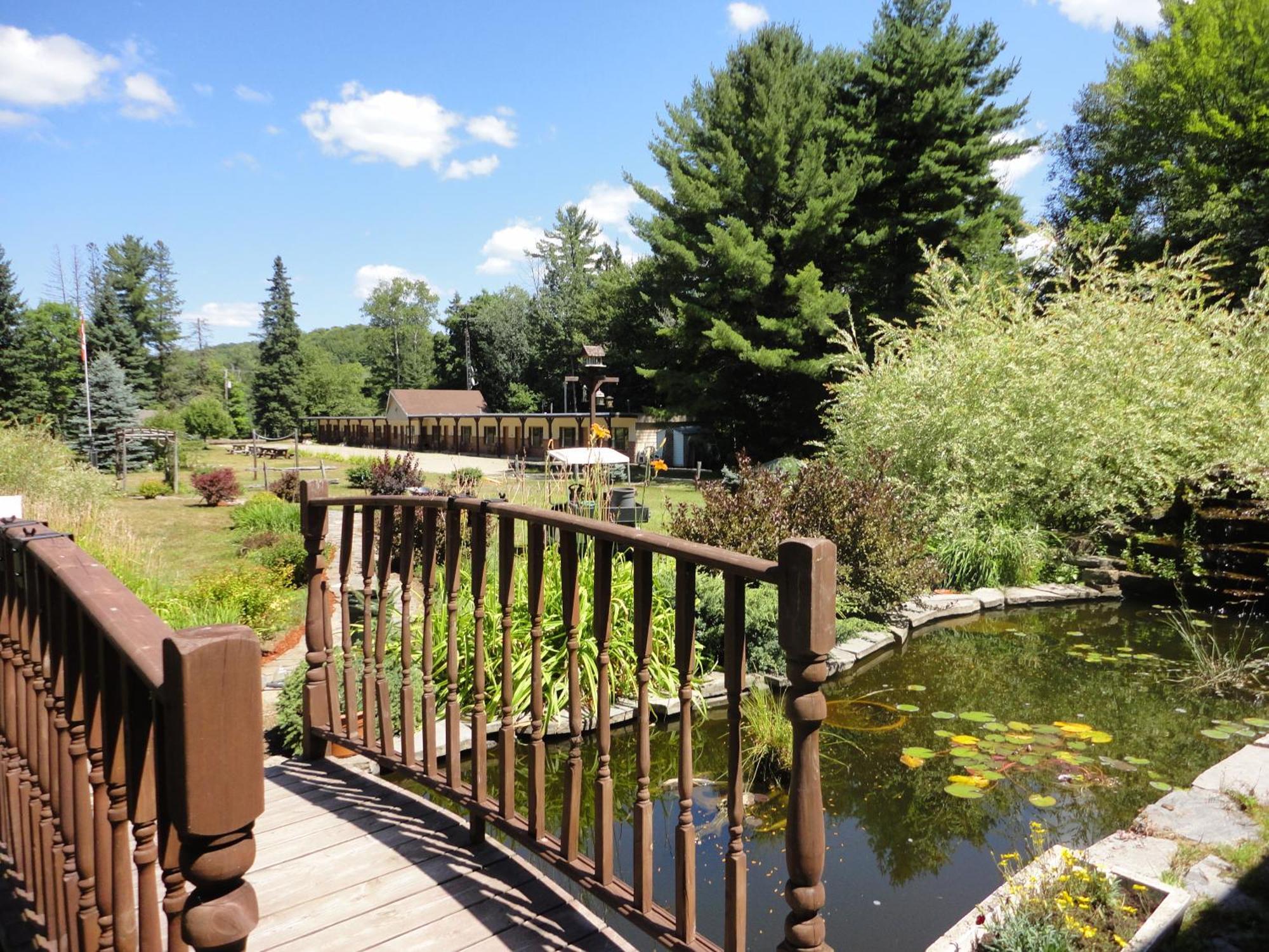 Dwight Riverside Inn Εξωτερικό φωτογραφία
