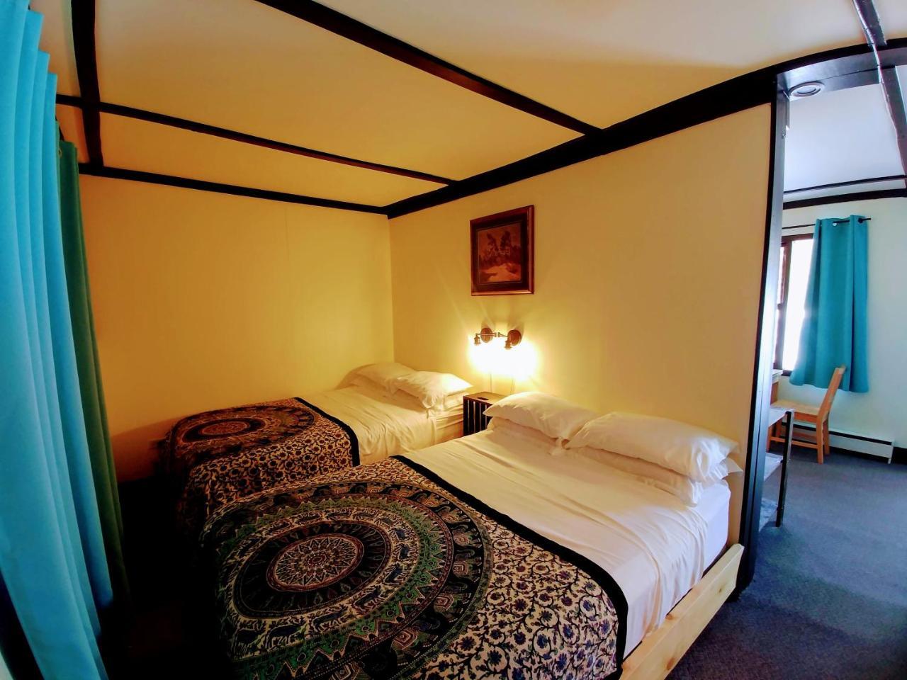 Dwight Riverside Inn Εξωτερικό φωτογραφία